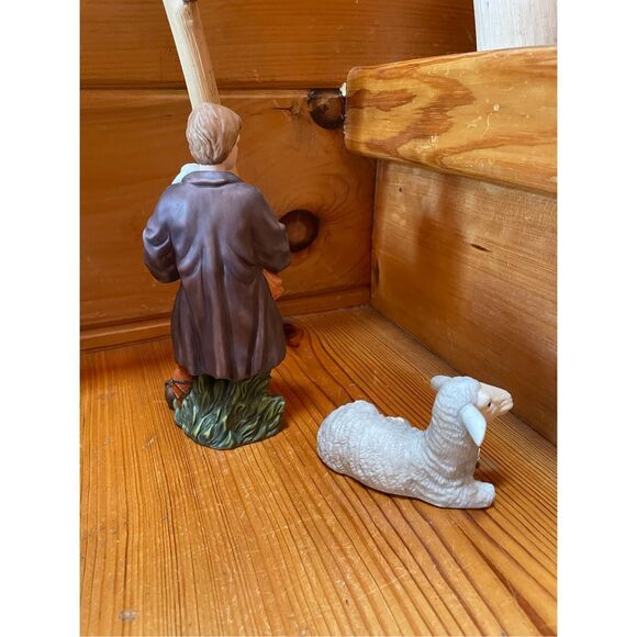 Kirkland Signature Shepard Boy With Lamb Figurine Replacement Nativity Set - Picture 2 of 4